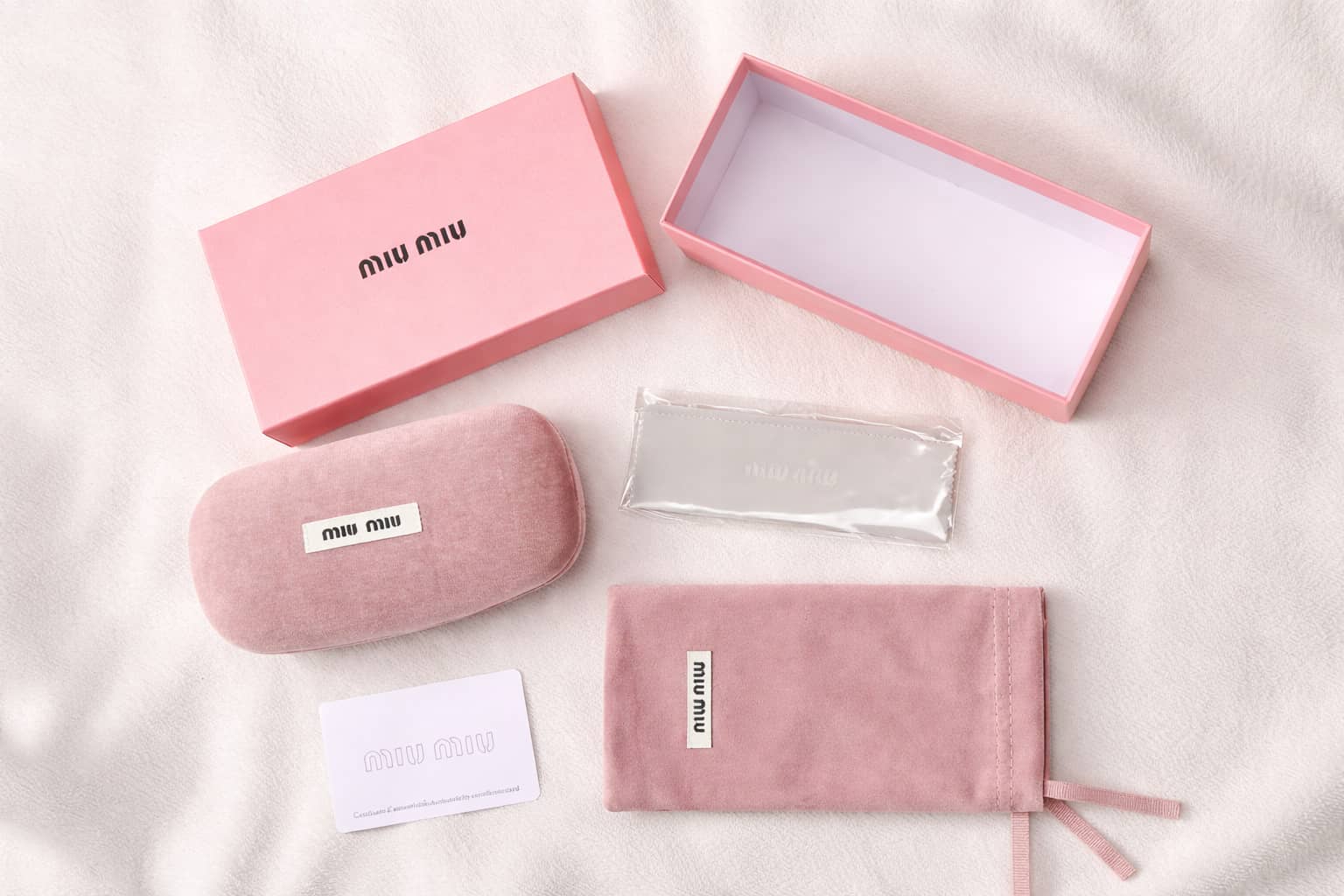miu miu box set